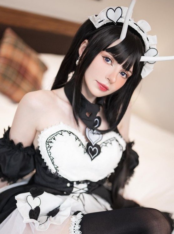 愛(ài)爾蘭美女peachmilky Cos美照 臉蛋精致身材火辣
